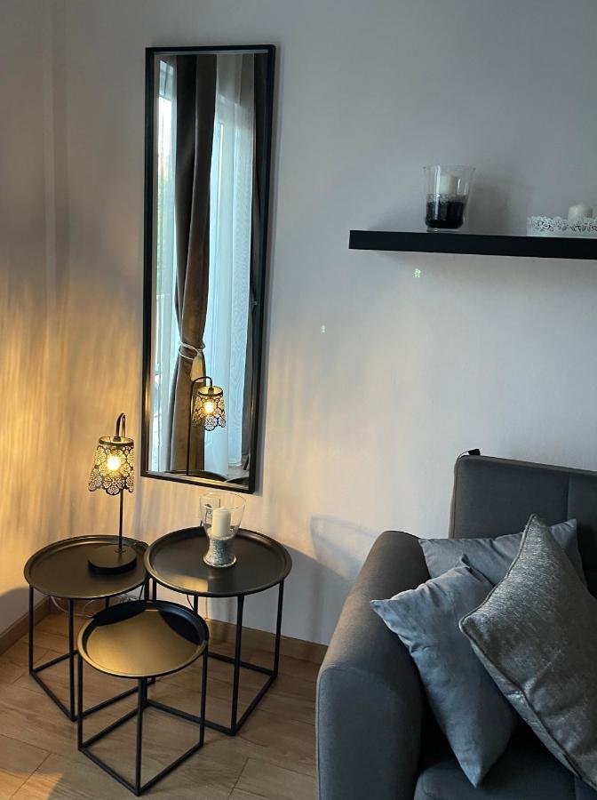 Luxury Furnished Apartment, Near The Center Gallery 55 Thessaloniki Exterior photo
