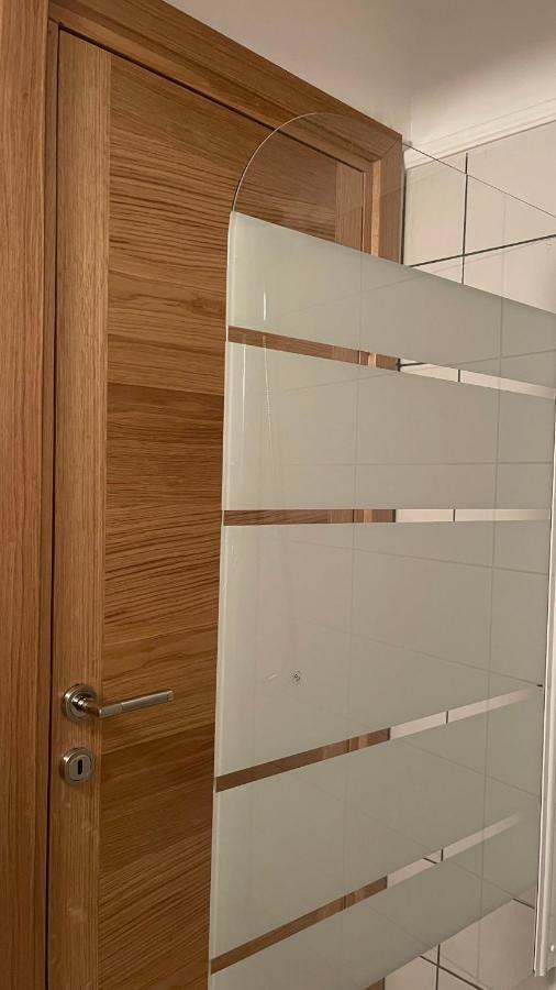 Luxury Furnished Apartment, Near The Center Gallery 55 Thessaloniki Exterior photo